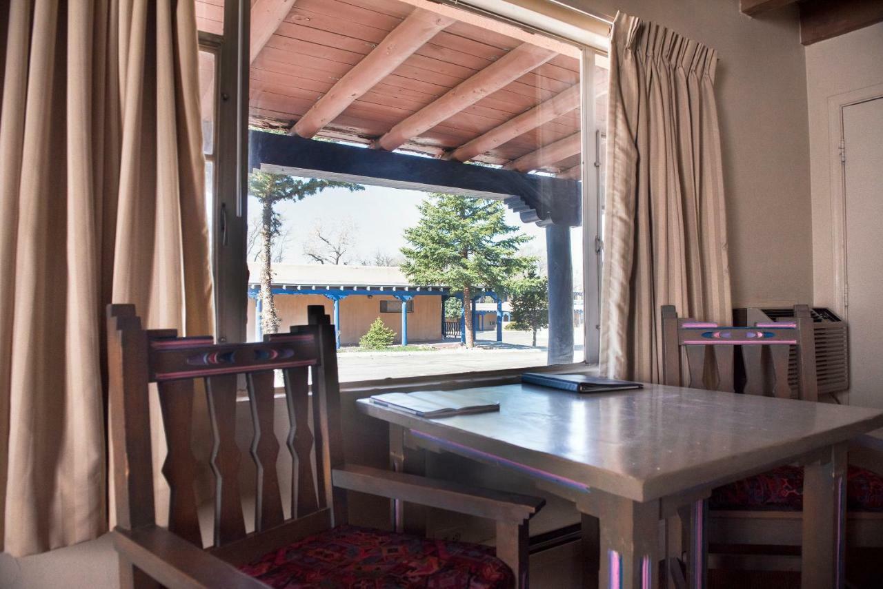 Kachina Lodge Resort And Meeting Center Taos Ngoại thất bức ảnh